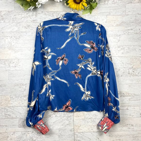 ALEXIS Blue Floral Long Sleeve Button Down Blouse - Picture 2 of 13